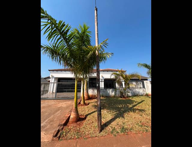 3 BEDROOM HOUSE FOR SALE IN SIBASA